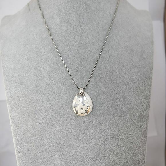 Brighton Teardrop Daisy Enamel Pendant Necklace Silver Plated Retired Design - Picture 7 of 7